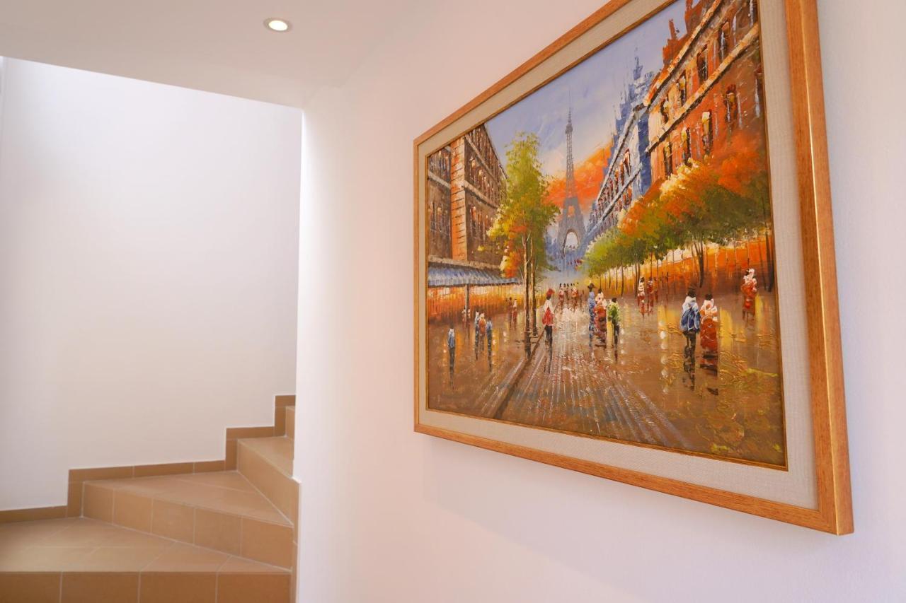 Shushi'S 1 Bedroom Central Apartment พลอฟดิฟ ภายนอก รูปภาพ