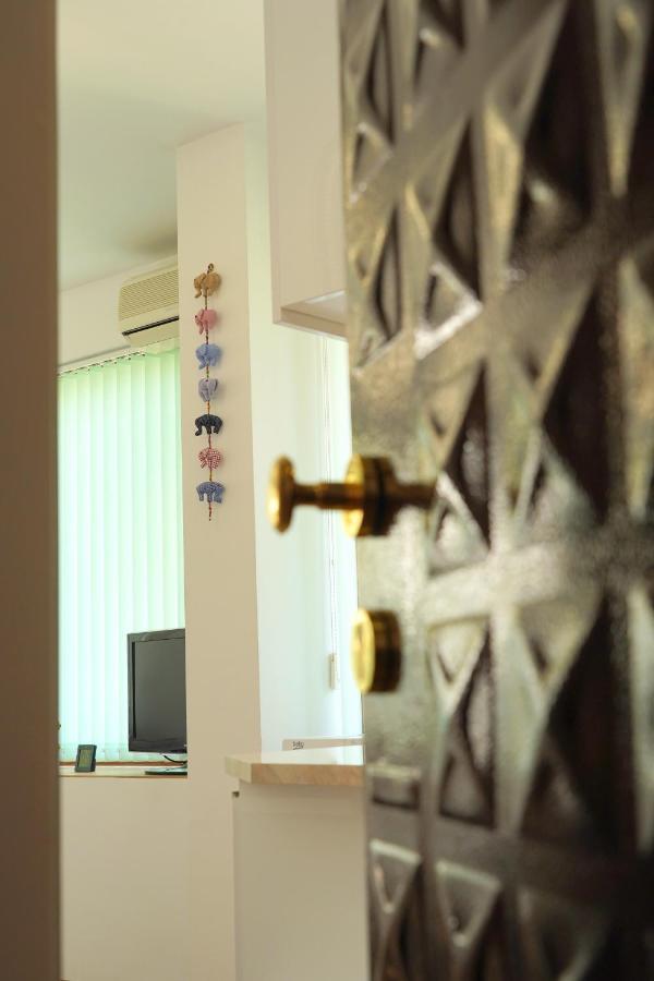 Shushi'S 1 Bedroom Central Apartment พลอฟดิฟ ภายนอก รูปภาพ